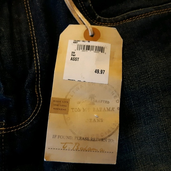 Jeans - Picture 3 of 4